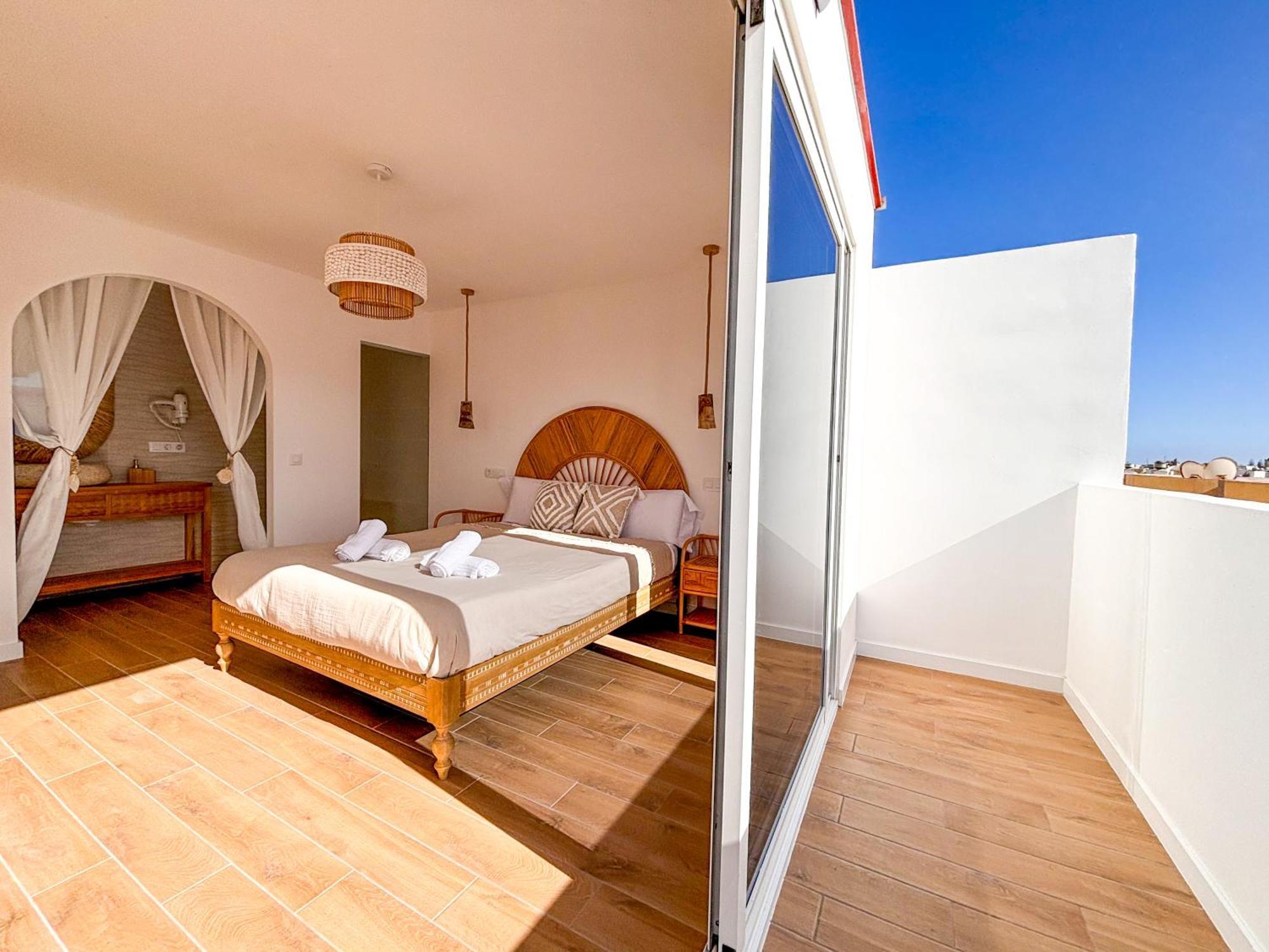Chakra House Fuerteventura - Affordable Rooms In A Cozy Guesthouse Корралехо Екстер'єр фото